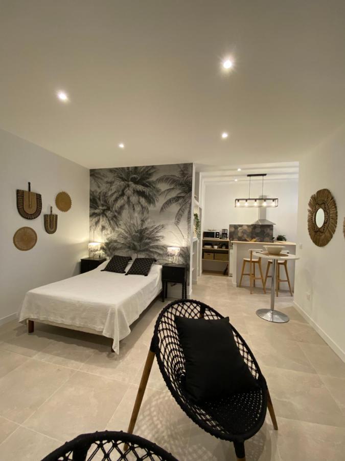 Anne De La Maison Blanche อาวีญง ภายนอก รูปภาพ
